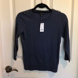 Banana Republic lightweight sweater
